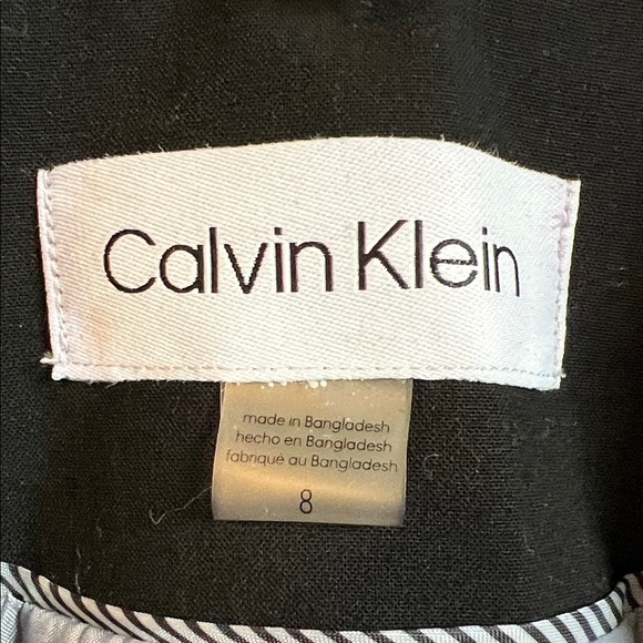 Calvin Klein Elegant Black Blazer - Picture 2 of 5